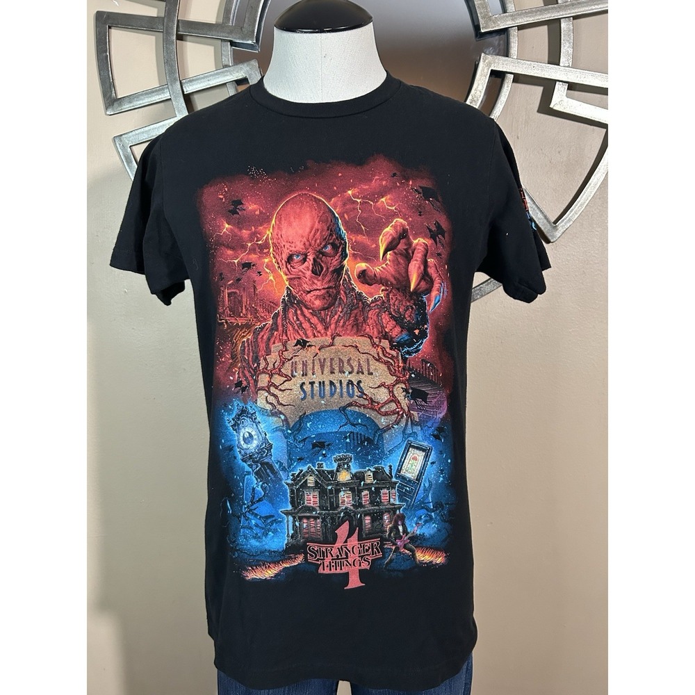 Universal Studios Halloween‎ Horror Nights Netflix Stranger Things Shirt Small
